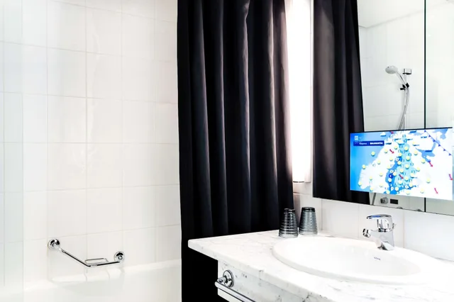 غرفة بزنس بسرير كينج، Radisson Blu Plaza Helsinki 4/5