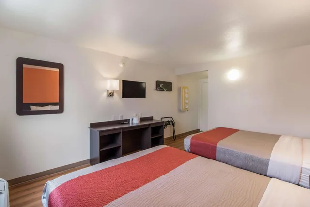 غرفة بسرير مزدوج لذوي الإعاقة، Park Inn by Radisson, Fargo West Acres 5/10