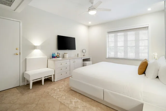 King Bed, Ocean Front، Cardozo South Beach 1/5