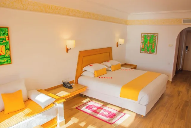 غرفة فاخرة بسريرين منفصلين بإطلالة على المسبح، Timoulay Hotel Spa Agadir 6/10