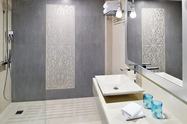 Traditional, Twin Beds, Four Points By Sheraton Riyadh Khaldia 2/4
