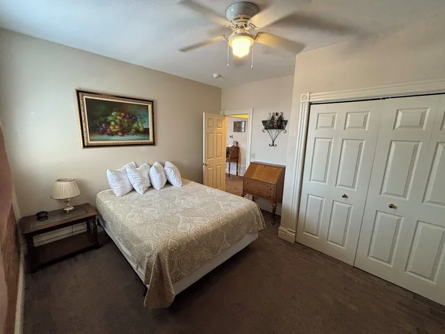 Master, Vineyard, Suite, 2 Queen Beds, Sofa، Hermann Crown Suites 5/8