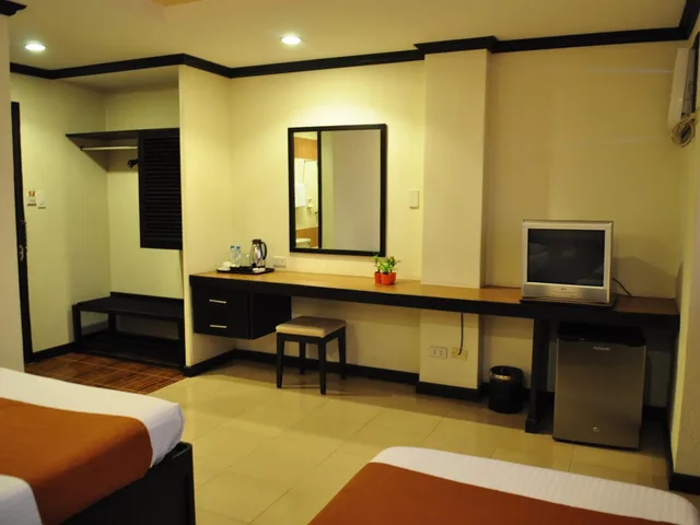 غرفة تنفيذية بسرير مزدوج وسرير فردي، O Hotel 2/2
