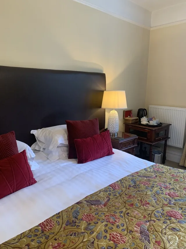 غرفة فاخرة بسريرين منفصلين، Somerville House Guest House 1/10