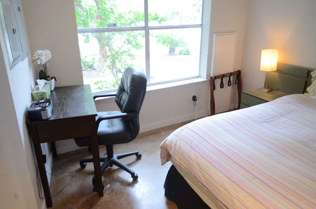 غرفة تنفيذية بسرير كينج، Modern B&B 4/5