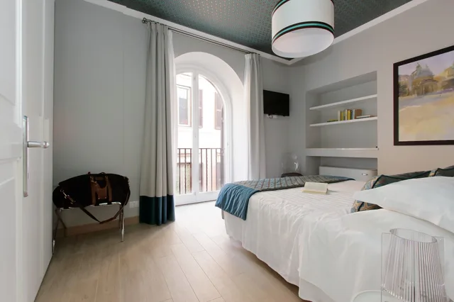 3 Bedrooms, Deluxe, Apartment, 1 Single and 2 Double Beds, Sofa, Terrace، Piazzetta Margutta - My Extra Home 2/6