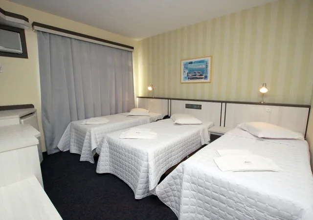 غرفة قياسية ثلاثية، Hotel Blumenau 1/4