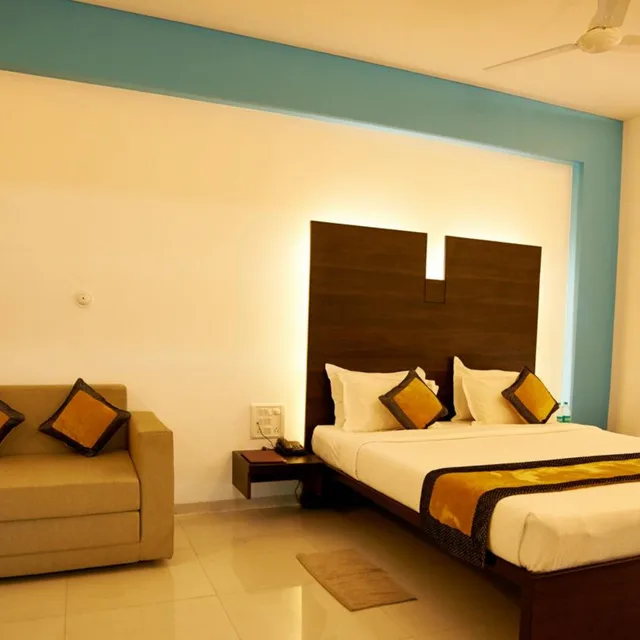 غرفة ديلوكس بسرير كينج، Hotel Golden View 4/10
