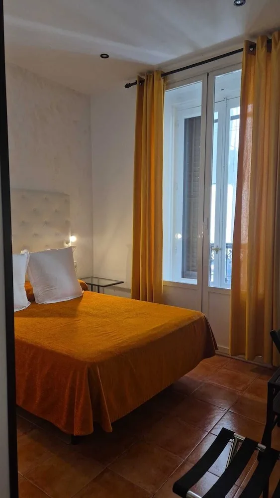 Exterior, Comfort, Double Bed, Private Bathroom, Hostal Las Fuentes 1/4