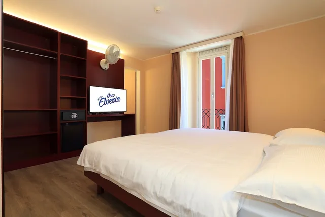 1 Bedroom, Twin Beds, Lake View, Terrace, Hotel Elvezia 4/6