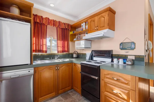 2 Bedrooms, Cottage, Swansea Cottages & Motel Suites 10/10
