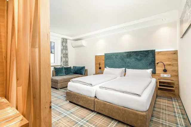 غرفة كومفورت بسرير مزدوج مع أريكة، Hotel zur Post 5/10