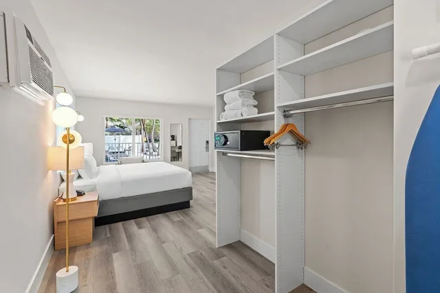 Room, King Bed, Adult Only, Accessible، The Garden Hotel and Resort 5/6