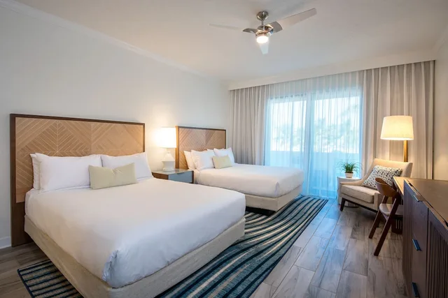 Resort, 2 Queen Beds, Accessible، Hawks Cay Resort 2/5