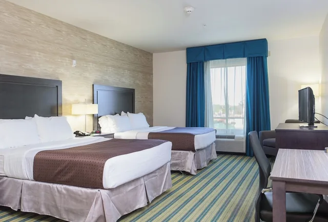 غرفة قياسية بسريرين كوين، Holiday Inn Texarkana Arkansas Conv Ctr 7/10