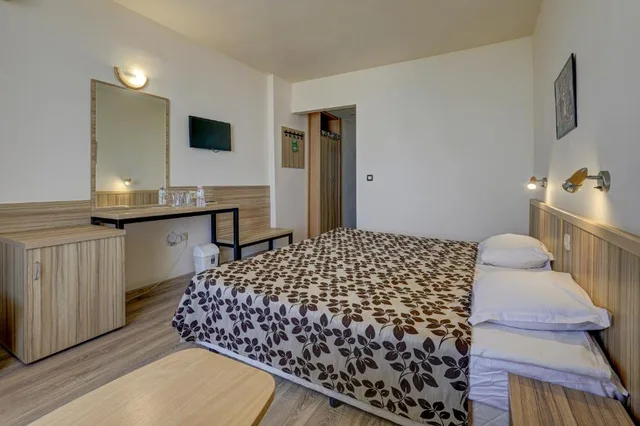 Double Room Single Use Standard، Hotel Shipka 2/2