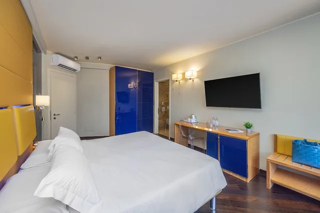 غرفة كلاسيكية بسريرين منفصلين بشرفة، Hotel Garda 3/8