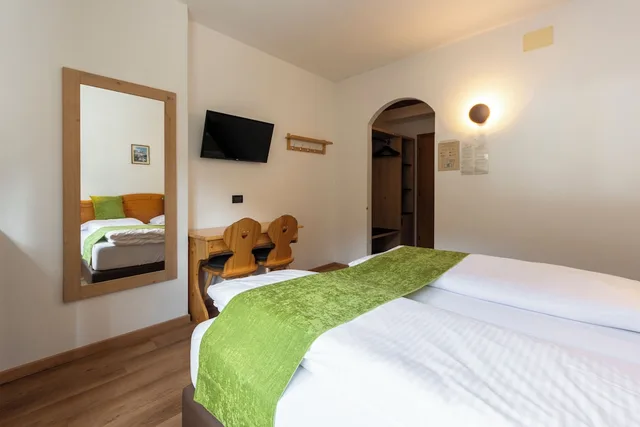 غرفة بسرير مزدوج أو سريرين منفصلين، Hotel Oswald 7/10