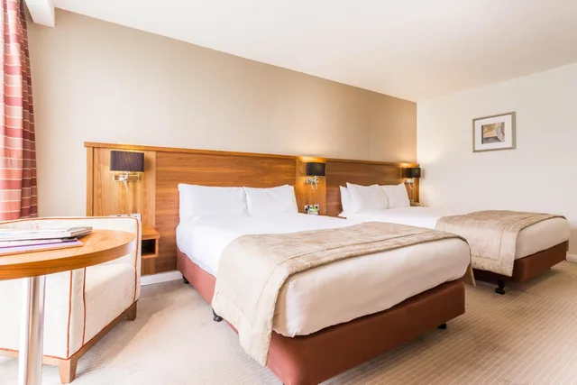 Super, Premium, King Bed, Garden View, Sofa، Holiday Inn Newcastle Gosforth Park By IHG 1/8