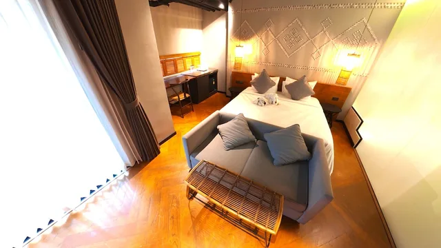 غرفة ديلوكس بسرير كينج، 515 VICTORY Hotel 1/6