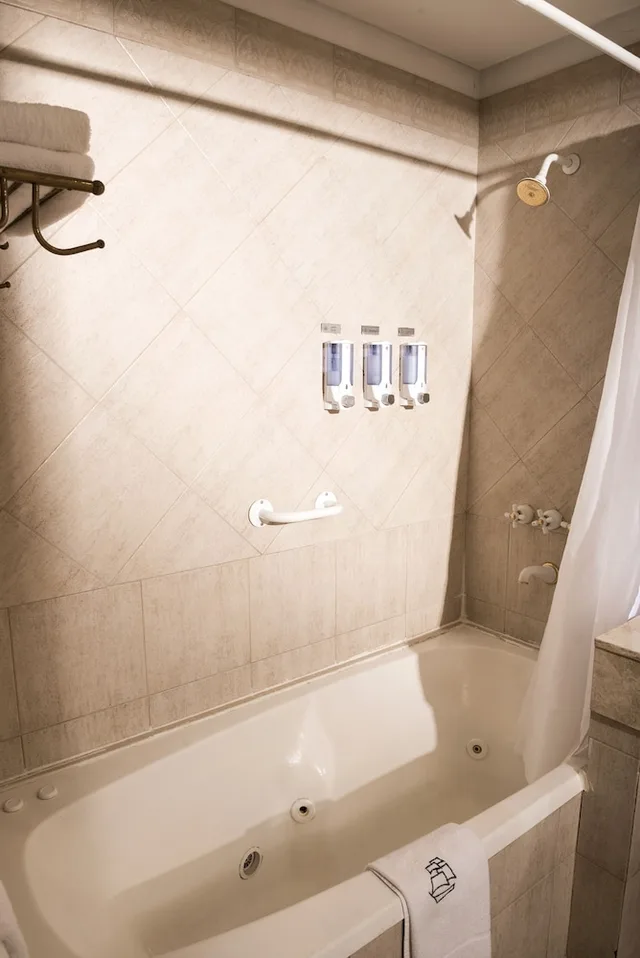غرفة قياسية بسرير مزدوج، MAYFLOWER SUITES 3/3