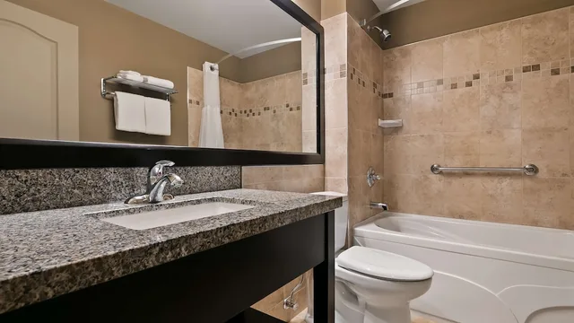 Standard, Queen Bed, Small, Best Western Plus Baker Street Inn 4/9