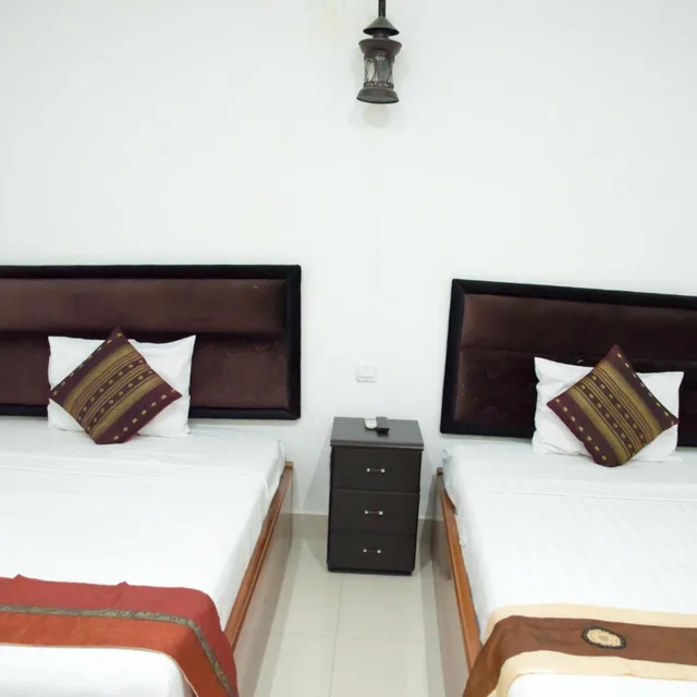 Standard, Twin Beds, No Window، New Season Riverside Hotel 6/9