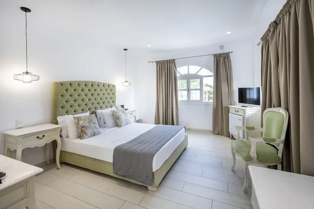 غرفة سوبيريور بسرير مزدوج، Smy Mediterranean White Santorini - Adults Only 2/7