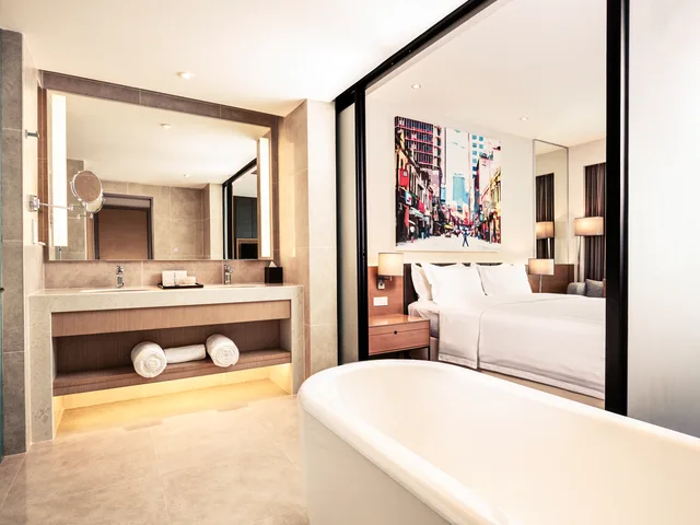 جناح سوبيريور بسرير كوين، Mercure Kuala Lumpur Shaw Parade 5/5