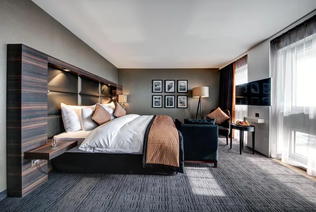 غرفة سوبيريور بسرير مزدوج بإطلالة على البحيرة، Hotel Beaulac 3/9
