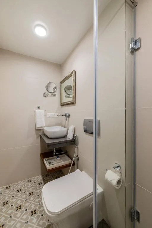 جناح جونيور، juSTa Luxe Kashi Parampara, Varanasi 8/10