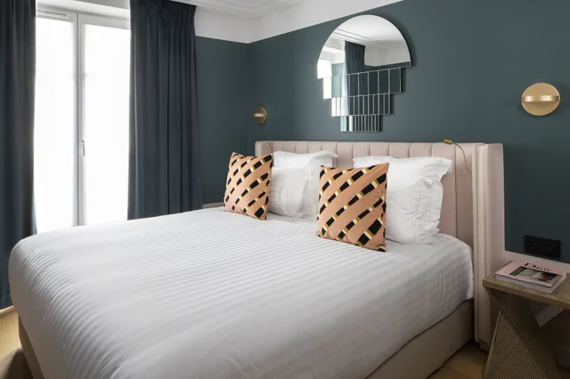 غرفة كلاسيكية بسرير كينج، Hotel Parisianer 1/4