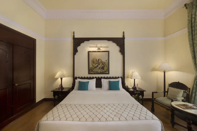 Luxury, King Bed, Pool View, Taj Hari Mahal, Jodhpur 1/3