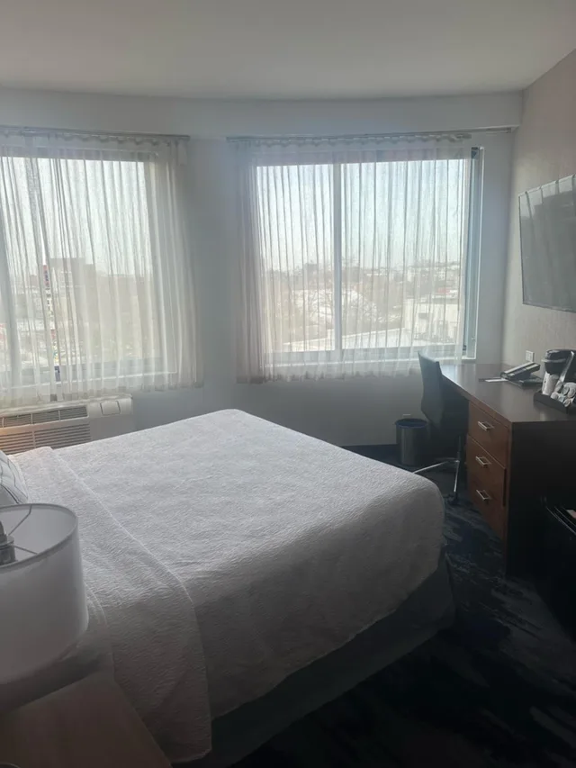جناح بسرير كينج مع أريكة، Fairfield Inn Suites By Marriott New York Brooklyn 2/4