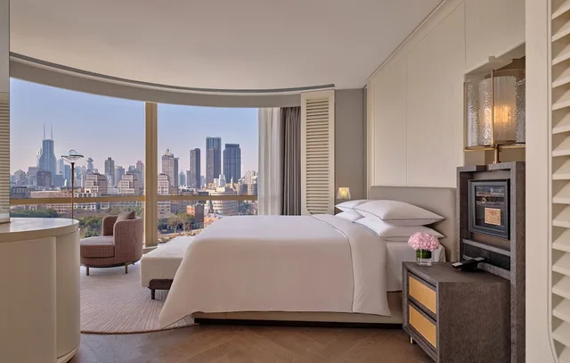 Sea Gulf, Suite, King Bed، Regent Shanghai On The Bund 1/2