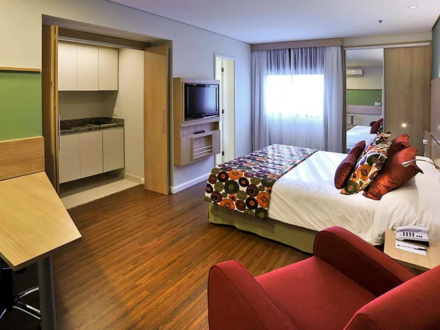 غرفة فاخرة بسرير كوين بمطبخ، Mercure Sao Paulo Nacoes Unidas 4/10