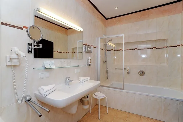 غرفة مفردة بسرير فردي، Stolls Hotel Alpina 7/8