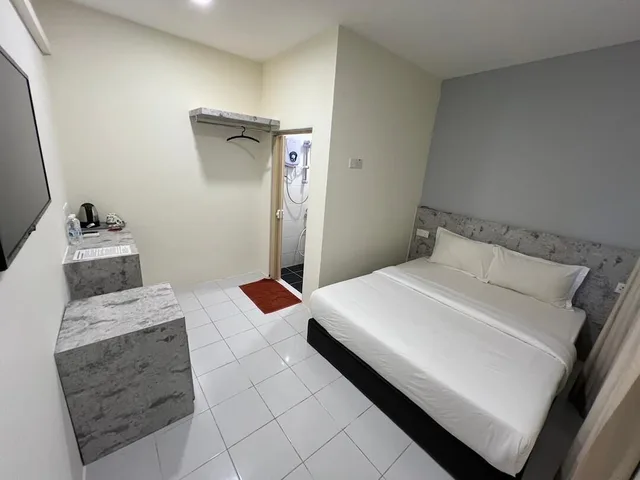 Standard, Queen Bed, Pool View, Dlima Beach Inn 3/7