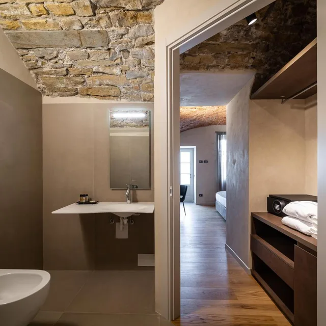 Superior, Double Bed, Relais San Vigilio Al Castello 10/10