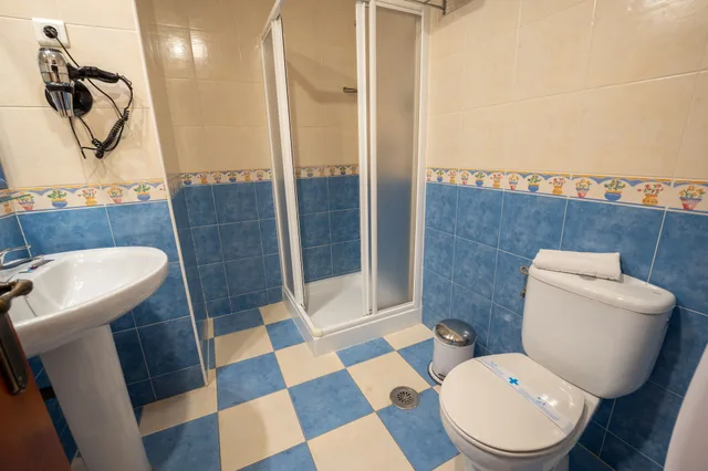 غرفة ثلاثية بثلاثة أسرّة في طابق مرتفع، Hotel Romerito 6/9
