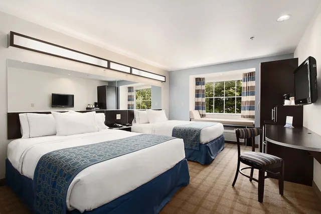 غرفة قياسية بسريرين كوين لذوي الإعاقة، Microtel Inn & Suites By Wyndham Waynesburg 3/10