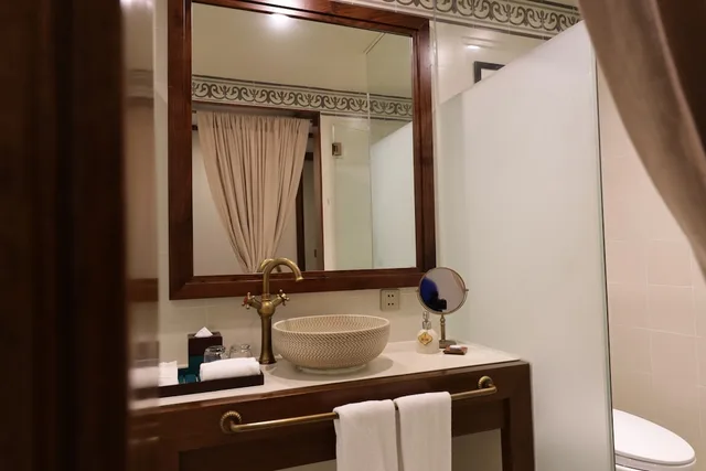 لوفت بسرير كوين، Almanity Hoi An Resort & Spa 5/6