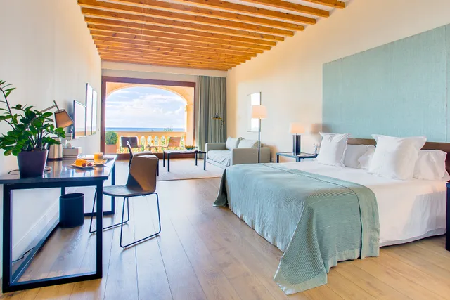 جناح، Hotel Calatrava 3/3