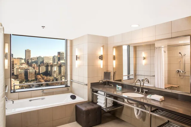 Wonderful, Guest Room, 2 Double Beds, Low Floor، W Seattle 5/6
