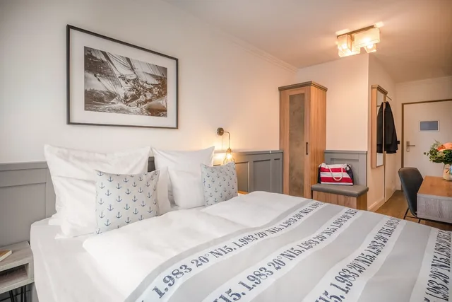 غرفة اقتصادية بسرير مزدوج، Hotel Yachtclub 1/2