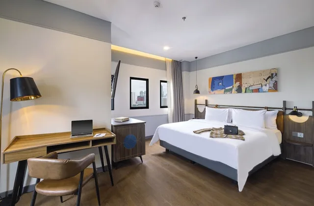 جناح بسرير مزدوج، ARTOTEL Hub Simpang Temu 2/4