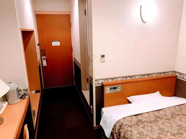 غرفة قياسية مفردة بسرير مزدوج للمدخنين، Hakodate Hotel Ekimae 1/2