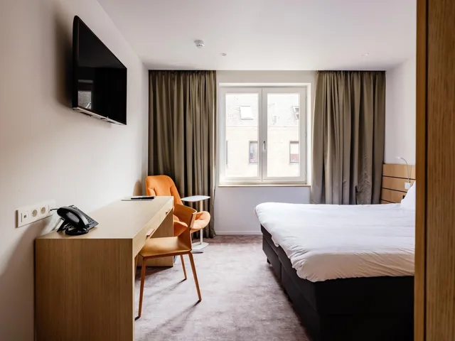 غرفة سوبيريور بسرير كينج، Hotel Le Bois de Bruges 1/10