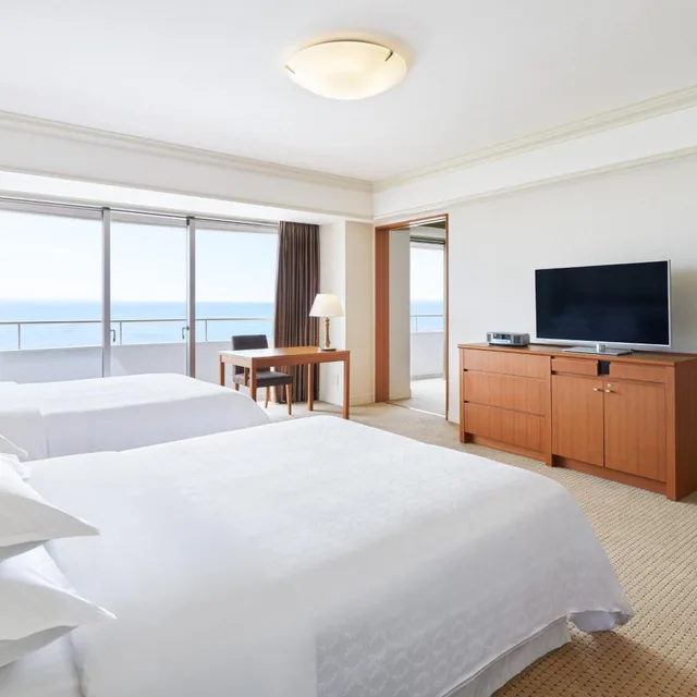 Sheraton, Club, Suite, Sheraton Grande Tokyo Bay Hotel 2/6