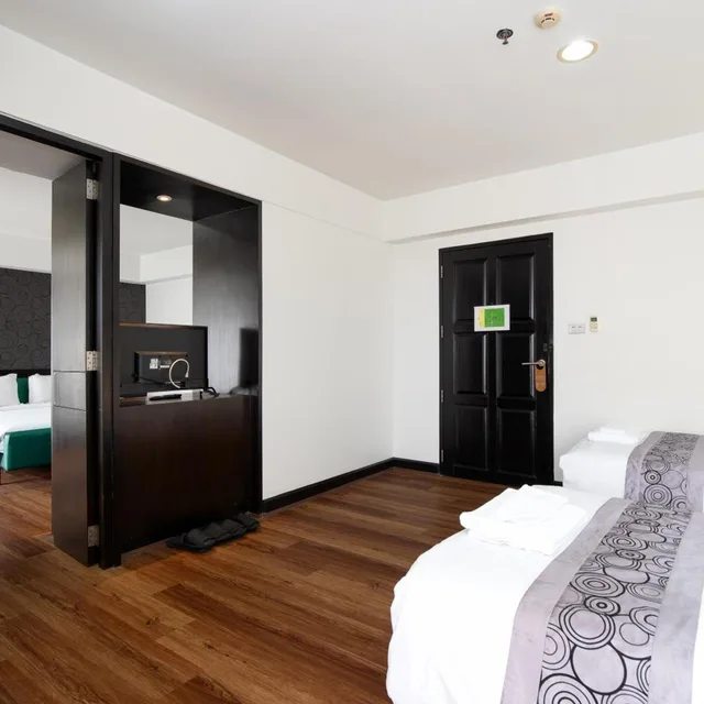 جناح عائلي، Lily Hotel Bangkok 2/10
